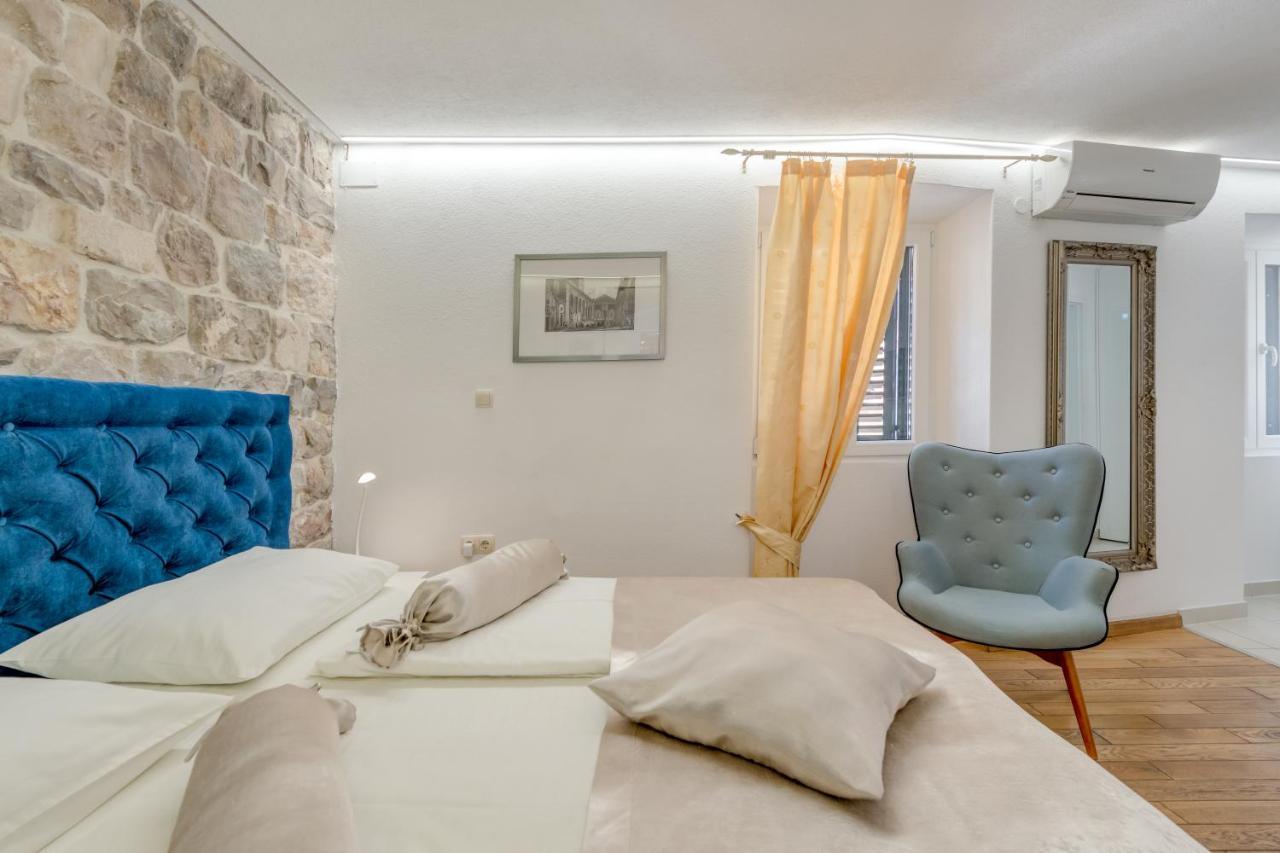 Guesthouse Imperator Split Exterior foto